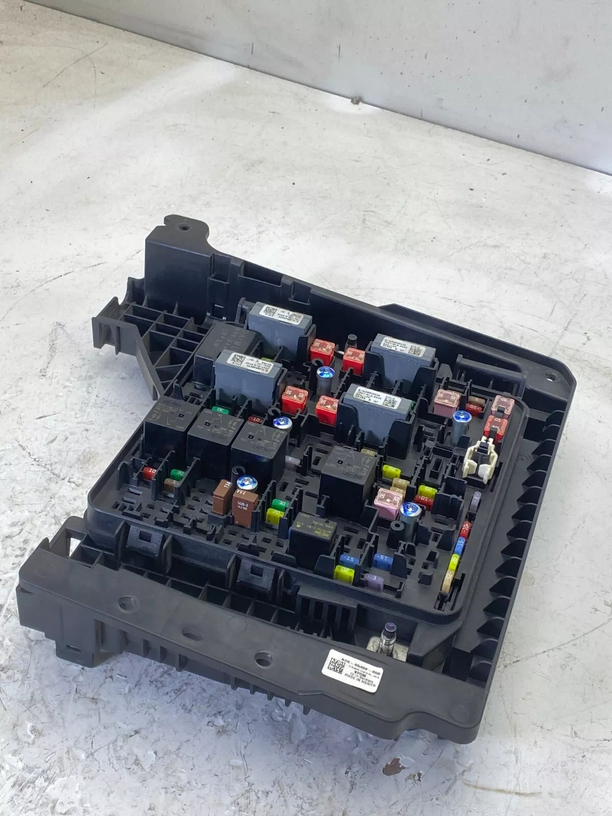 A06-95486-000 Genuine Freightliner Main Fuse Box