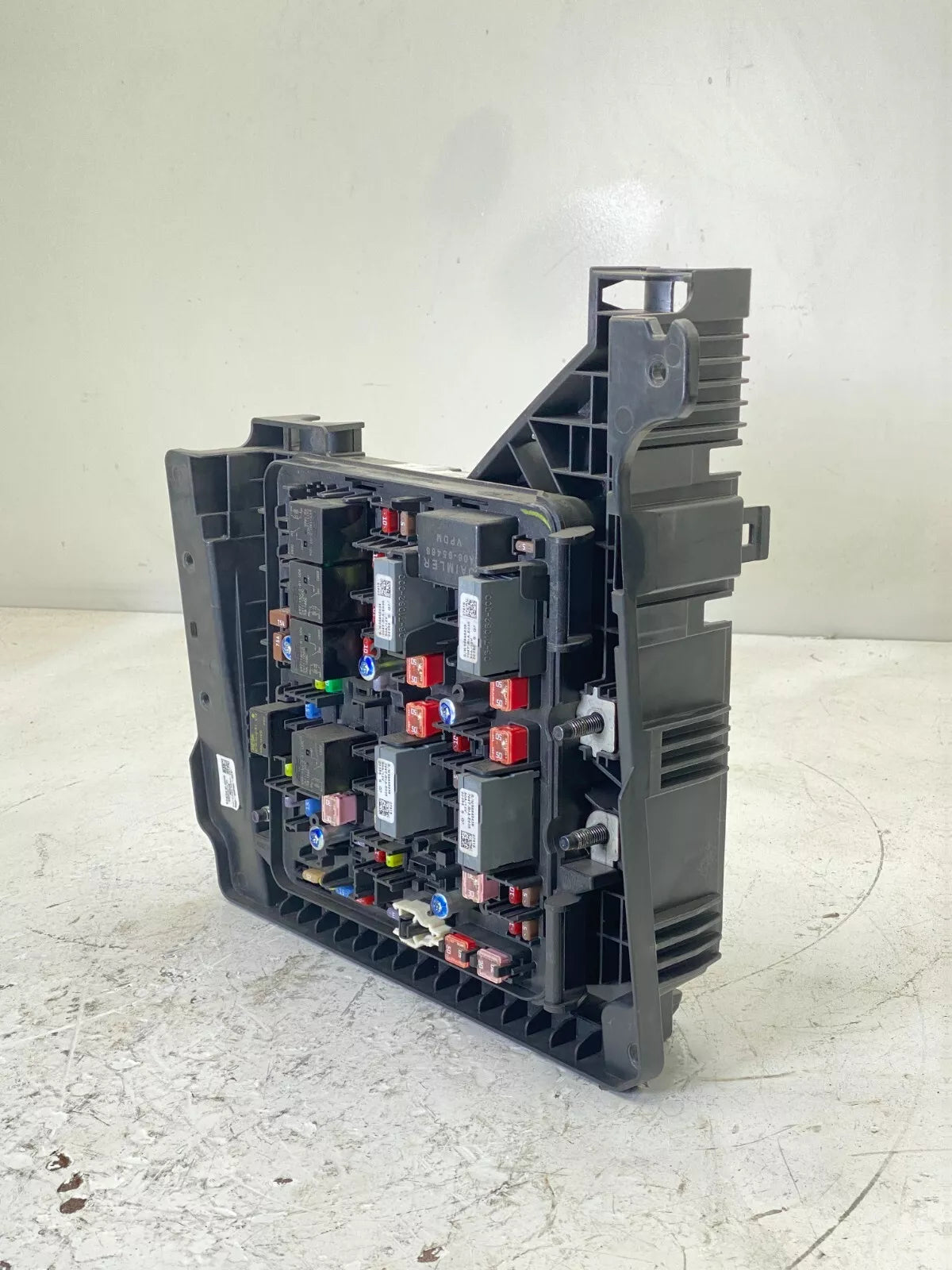 A06-95486-000 Genuine Freightliner Main Fuse Box