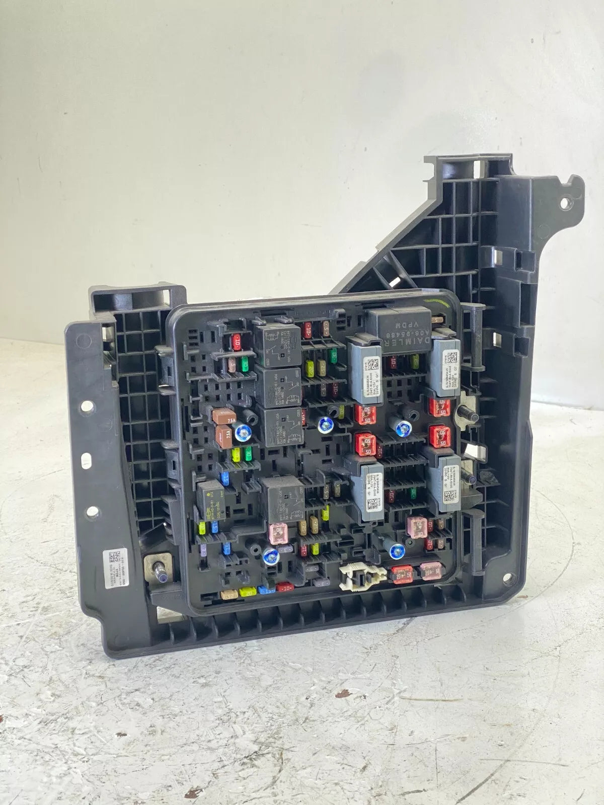 A06-95486-000 Genuine Freightliner Main Fuse Box