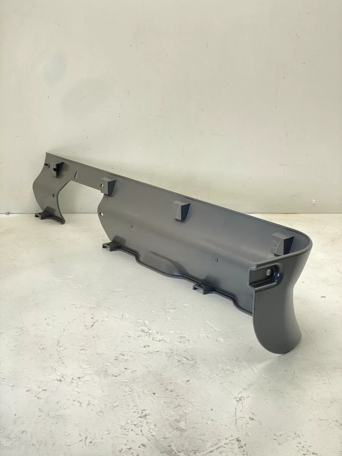 18-73182-015 Genuine Freightliner Rear Right Side Rocker Panel